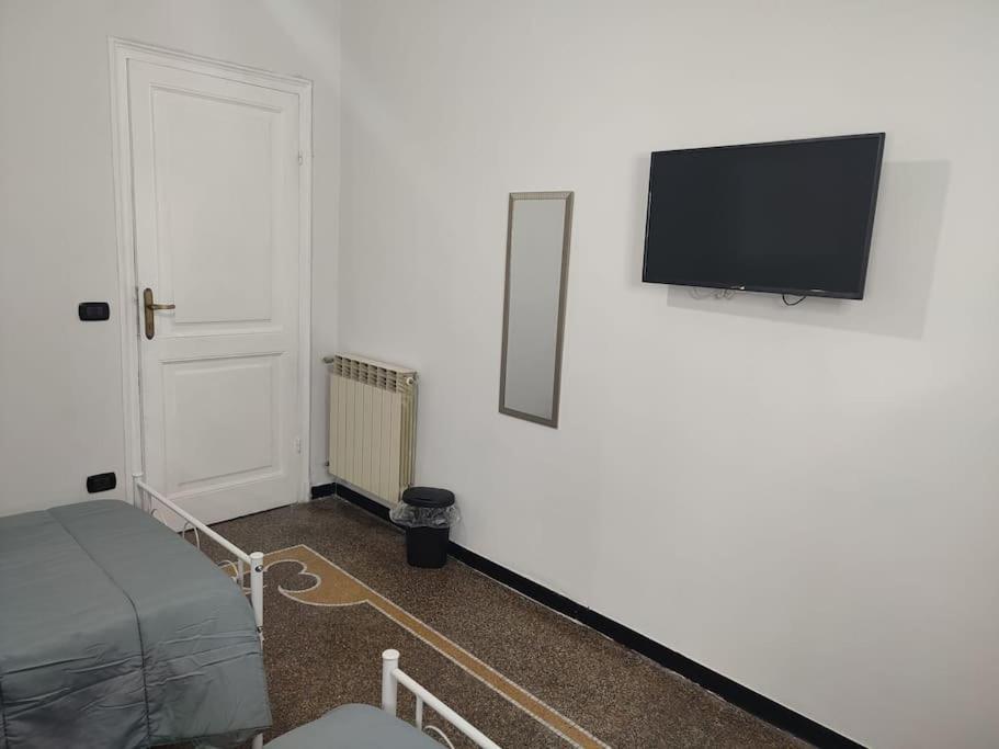 Benny Appartamento 3 Camere Da Letto Ad Uso Esclusivo Genova Aeroporto Dış mekan fotoğraf